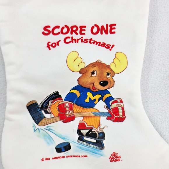 Vintage 1983 American Greetings Get Along Gang Stocking Score One For Christmas - Picture 3 of 10